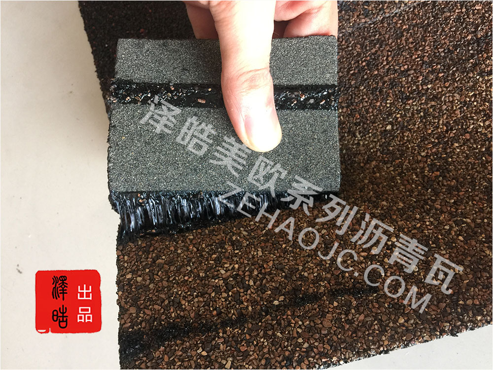 標(biāo)準雙層瀝青瓦沙漠金02