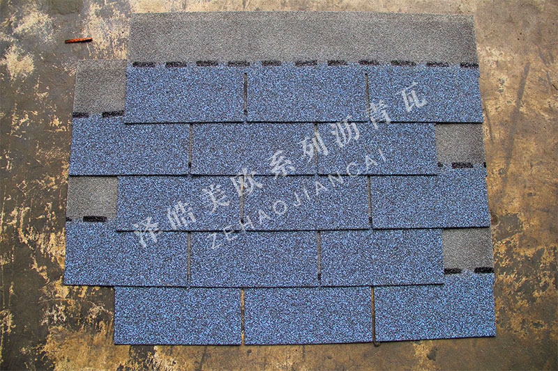 【彩色瀝青瓦價(jià)格】高、中、低端配置以及產(chǎn)品原材料區(qū)分